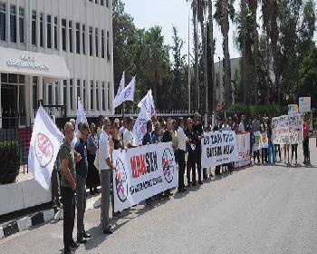 Haksen Başbakanlık Önünde Eylem Yaptı