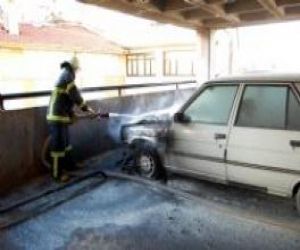Hastane Otoparkında araç yangını