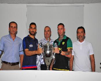 Hedef Kupayı Müzeye Götürmek