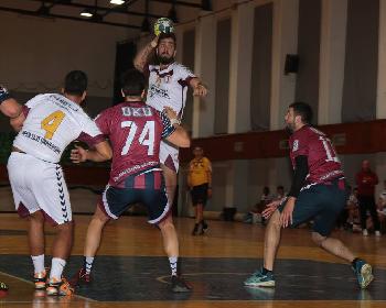 Hentbolda Büyükler Start Verdi