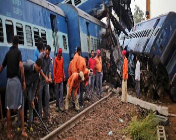 Hindistan&#8217;da Tren Kazası: 7 Kişi Öldü