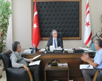İçişleri Bakanı Kutlu Evren, K.t. Esnaf Ve Zanaatkârlar Odası’Nı Kabul Etti