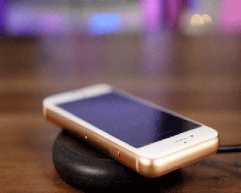 İphonex İçin Kablosuz Şarj Aleti Ürettiler