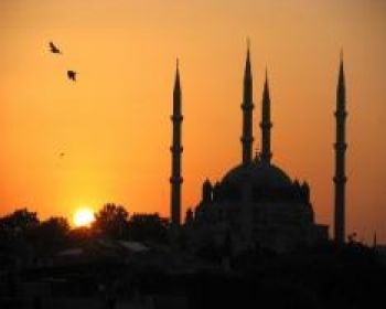 Kameri aylar olan üç aylar başlıyor
