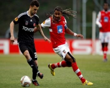 Kartal dan UEFA uçuşu