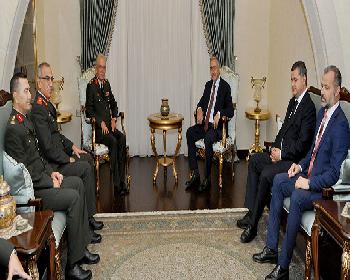 Komutanlar Kktc’De