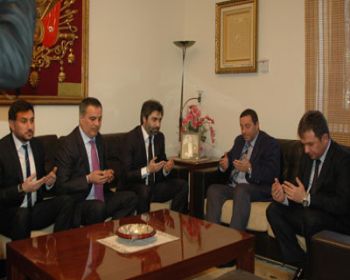 Kurtlar Vadisi Ekibi nden Denktaş a taziye ziyareti