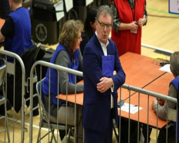 Kuzey İrlanda&#39;da Bölgesel Parlamento Seçimlerinde Sonuçlar Netleşti
