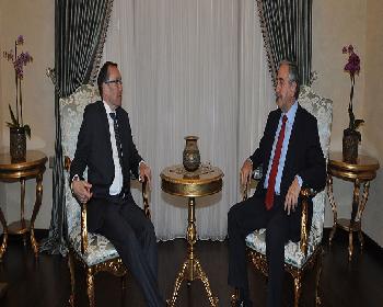 Liderler Yarın Görüşüyor