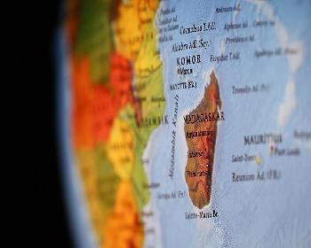 Madagaskar&#8217;da Cumhurbaşkanı Seçiminin Galibi Rajoelina