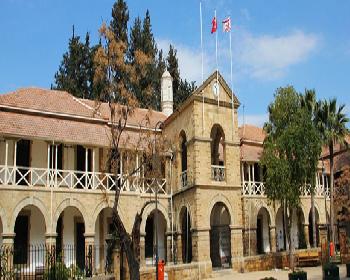 Mahkemelerde Uyarı Grevi