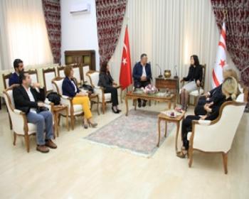 Meclis Başkanı Siber, Mersin Gazeteciler Cemiyetini Kabul Etti