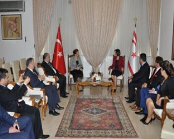 Meclis Başkanı Siber Türkiyeli Sanayicilerle Görüştü