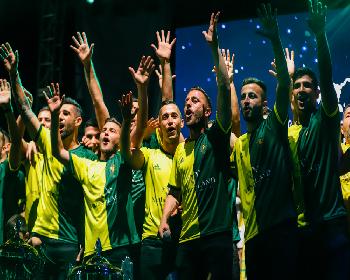 Mtg Namık Kemal Meydanında Coştu