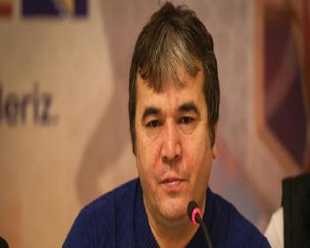 Naim Süleymanoğlu Yoğun Bakımda