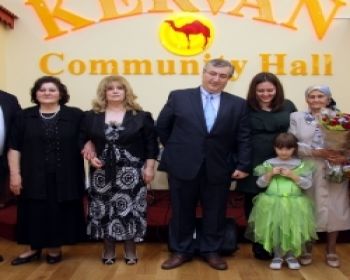 Necmi Hasanoğlu, Londrada Yılın Babası