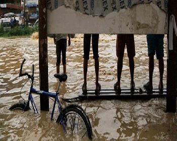 Nepal’Da Doğal Afetler 455 Can Aldı