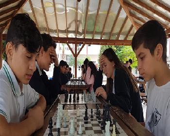 Okullar Satrançta Yarıştı