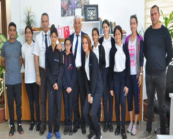 Özçınar’Dan Şht Turgut Ortaokuluna Ziyaret