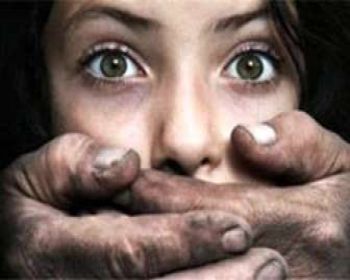 Sapık öğretmen tutuklandı!