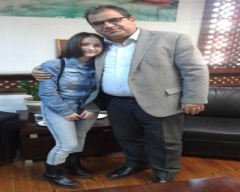 Sucuoğlu’Ndan Türkan Kürşad&#39;a Teşekkür Plaketi