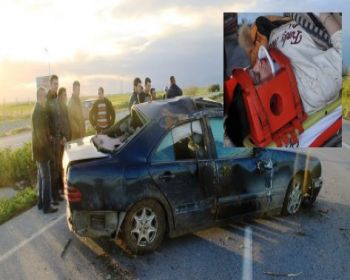 Taksi şoförü 3 takla attı, Yoğun bakımda
