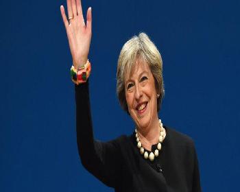 Theresa May, Muhafazakar Parti&#8217;nin Liderliğinden Resmi Olarak İstifa Etti