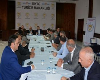 Turizm Bakanlığı’Nda Turizmle İlgili Geniş Kapsamlı Toplantı Yapıldı