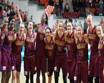 Ydü, Final Four&#8217;da