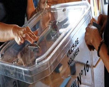 Yeni Kaledonyalılar Fransa’Dan Ayrılmayı Reddetti