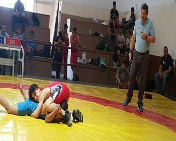 Yıldızlar Mindere Çıkıyor