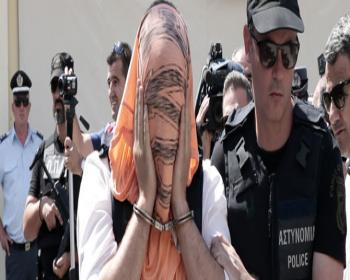 Yunanistan’A Kaçan Darbeci Askerlere 2 Ay Hapis