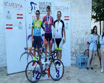 Zamana Karşı Tırmandılar