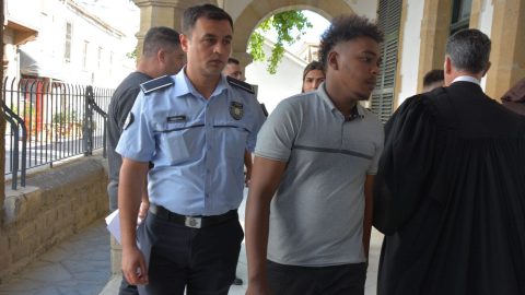 Lefkoşa’da sigortasız araç zincirleme kazaya sebep oldu: 230 bin TL'lik hasara yol açtı