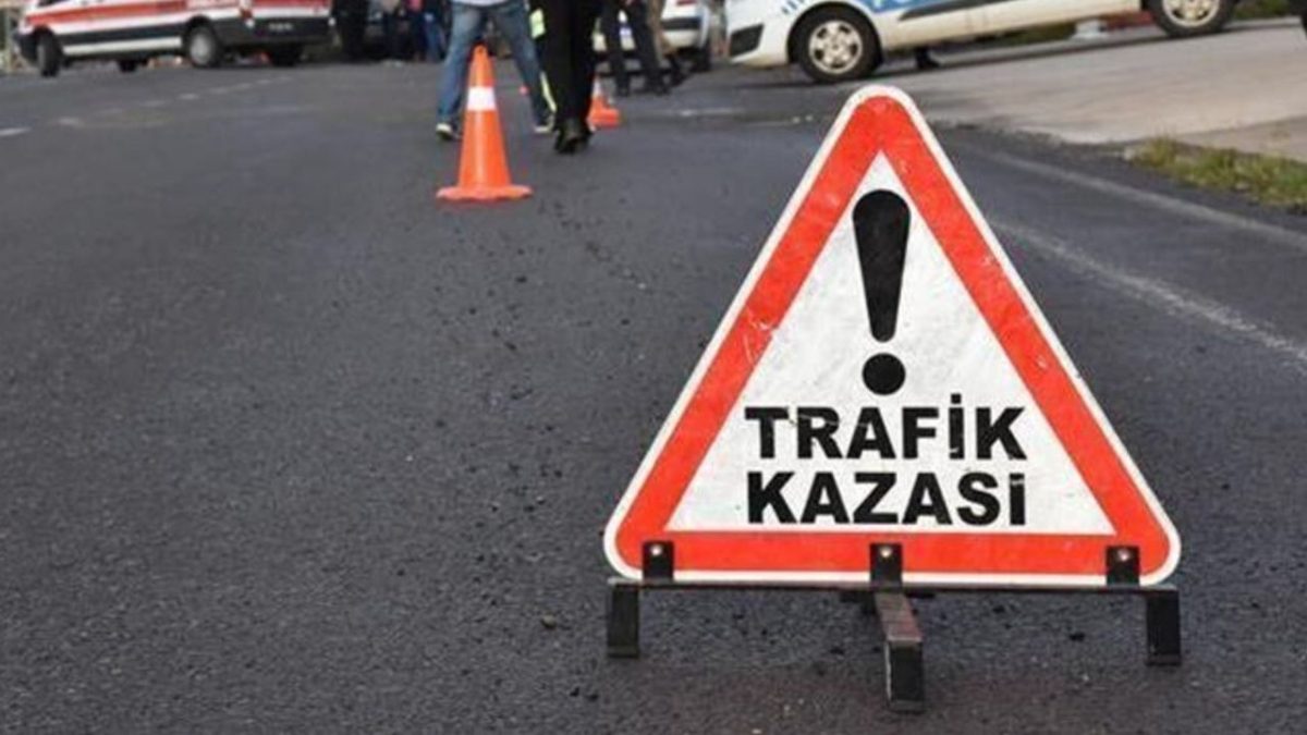 Korkuteli yakınlarında feci kaza