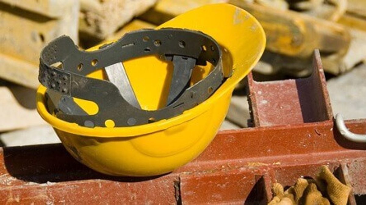 Girne’de iş kazasında bir kişi yaralandı