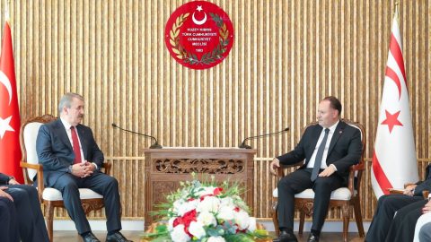 Öztürkler: “Türkiye’deki partilerin KKTC’yi milli dava olarak görmesi güç veriyor”