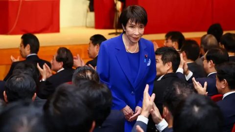 Japon piyasaları, ülkenin ilk kadın başbakanı olmaya hazırlanan Takaiçi'yi pozitif karşıladı