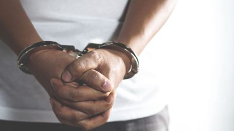 İkamet izinsiz bir kişi tutuklandı