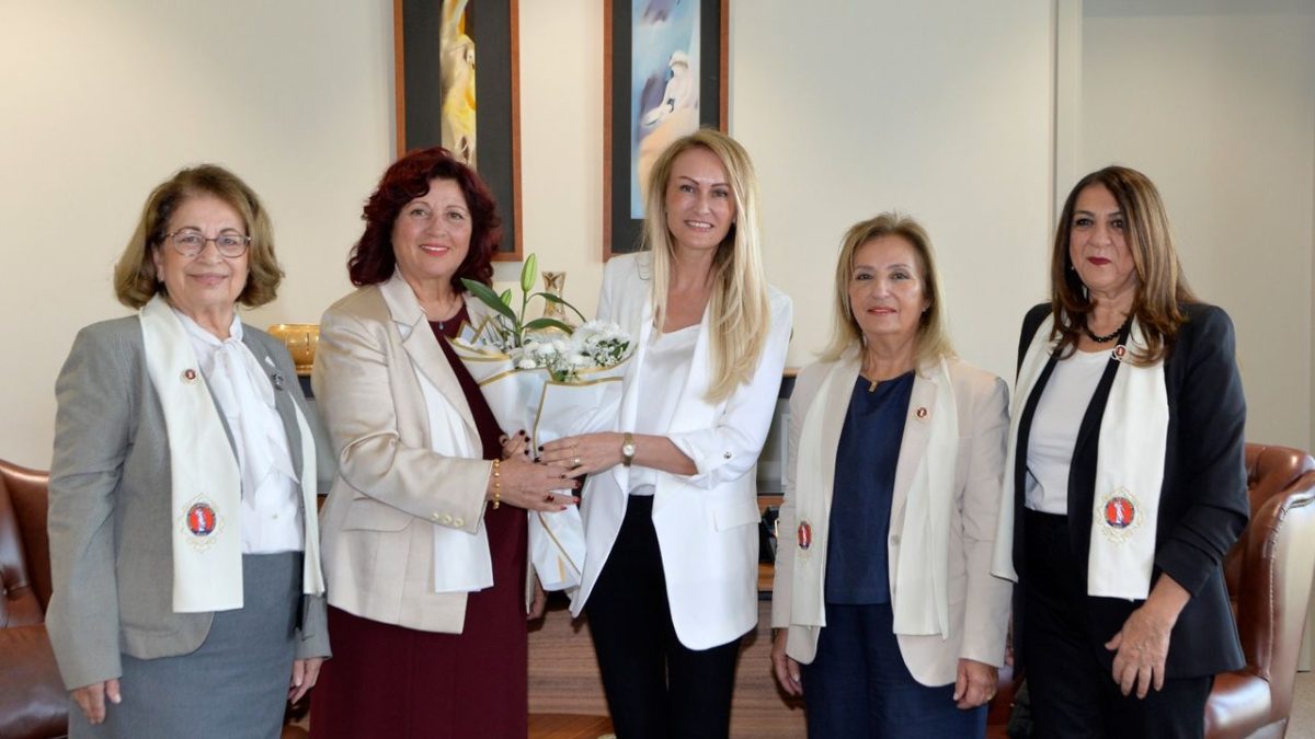 Nilden Bektaş Erhürman, Kadınlar Birliği yetkilileriyle görüştü: “İş birliğine hazırız”