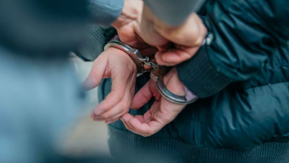 KKTC’de izinsiz ikamet eden 6 kişi tutuklandı