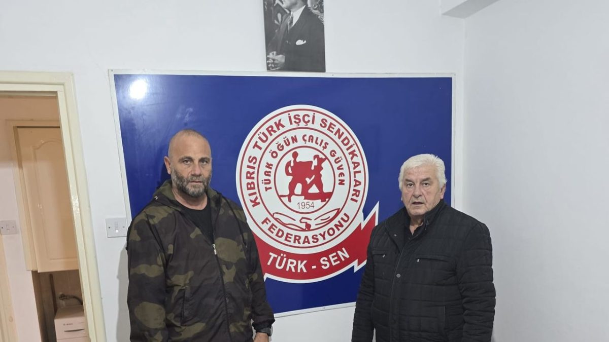 Türk-Sen Genel Başkanı Bıçaklı, hükümeti istifaya çağırdı