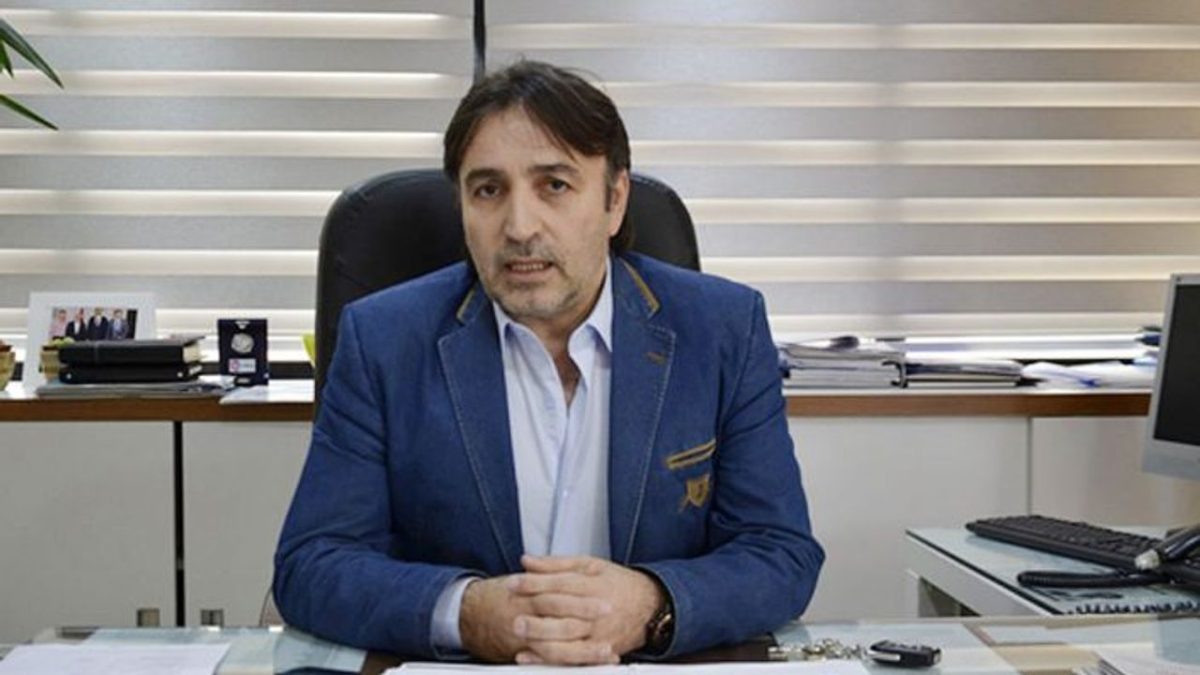 Gazimağusa ve İskele Gelir ve Vergi Dairelerinde bugün gün grev yapılıyor