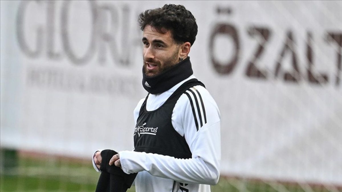 Beşiktaş, Rafa Silva'nın Benfica'ya transferini duyurdu