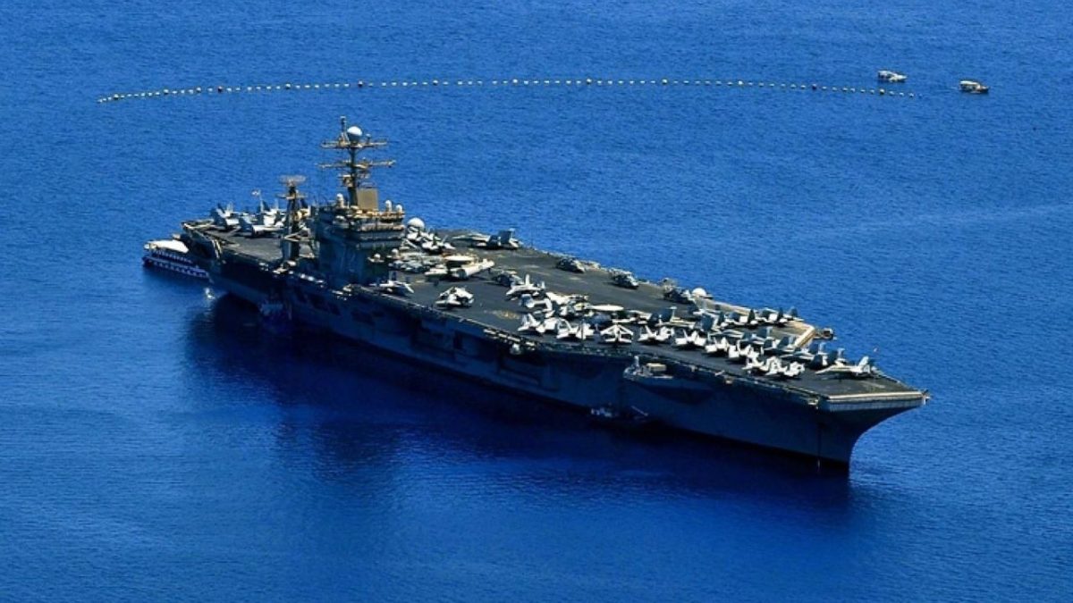 ABD, Umman Denizi’nde uçak gemisine yaklaşan İran’a ait İHA’yı düşürdü