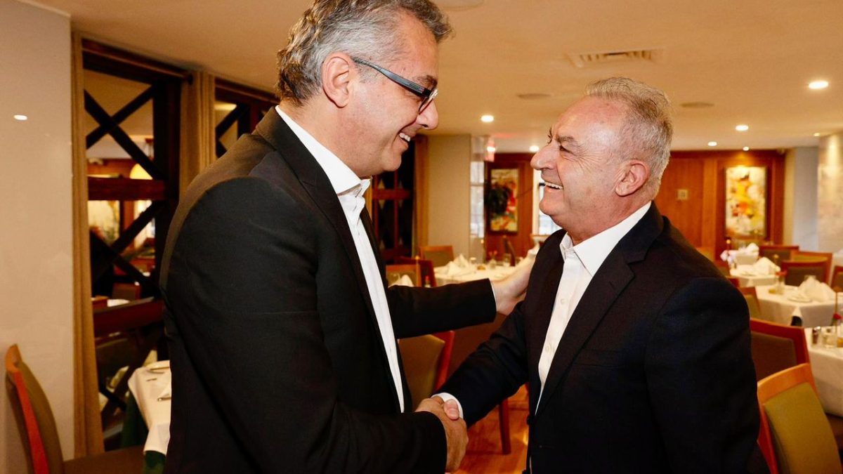 Erhürman, New York’ta DİSİ eski Başkanı Averof Neofitu ile görüştü