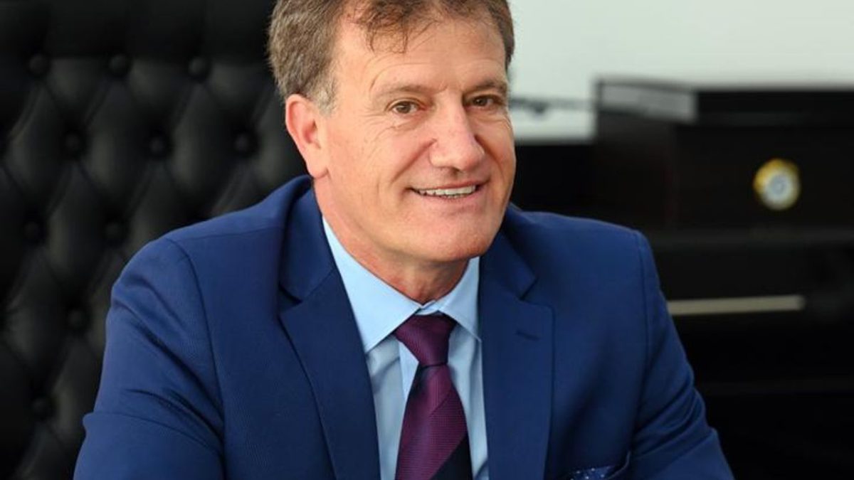 Arıklı, Dış Basın Birliği’nin 34. kuruluş yıl dönümünü kutladı