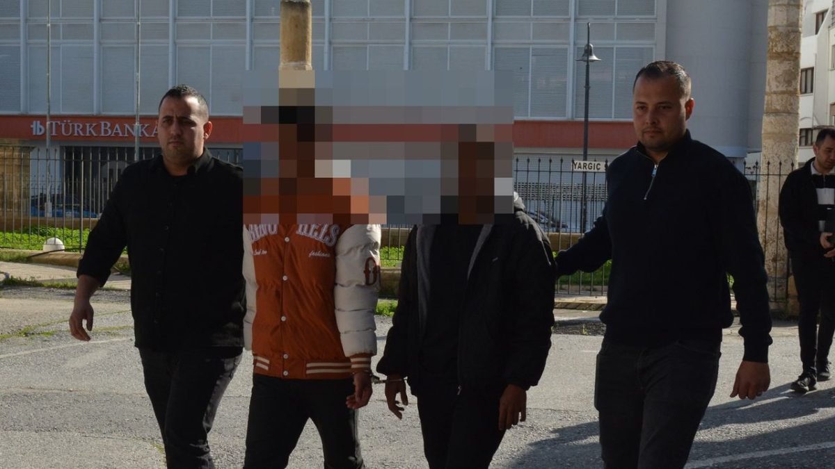 İzinsiz ikamet eden iki zanlıya 8 gün tutukluluk