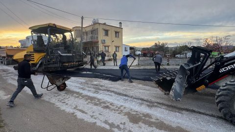 Zeybekköy’de su altyapısı yenilendi, asfaltlama süreci başladı
