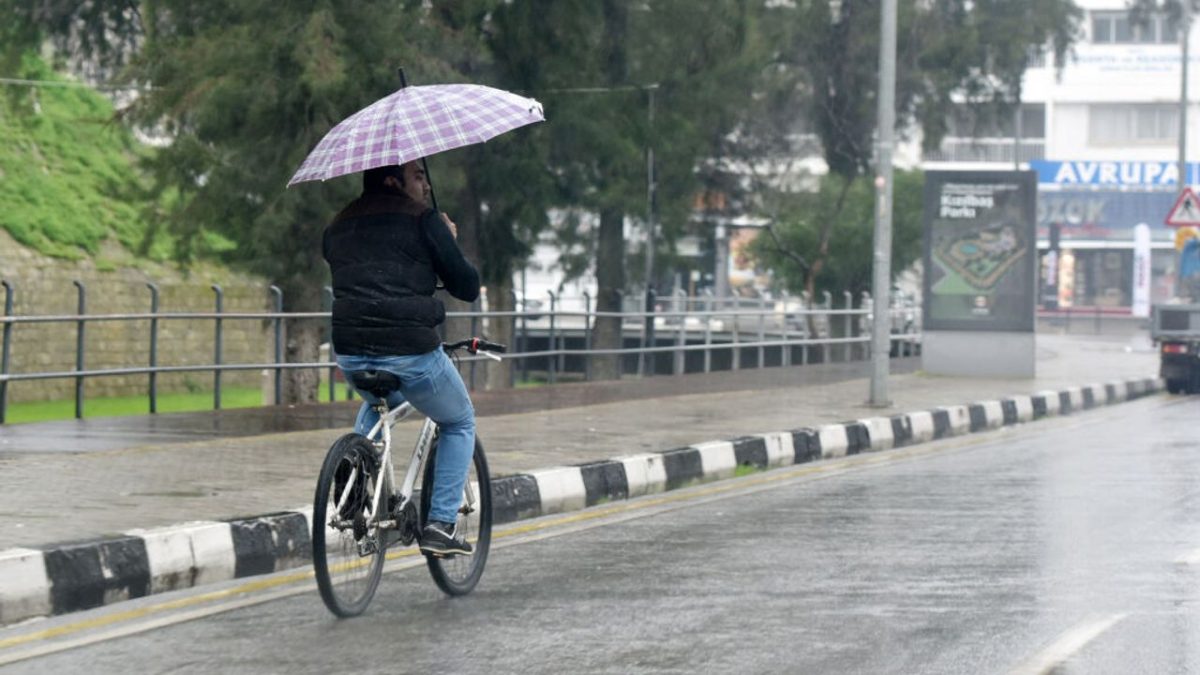 Bayram tatili bereketli yağmurlarla başladı… Ramazan Bayramı’nın ardından da bol yağışlı bir hafta bekleniyor
